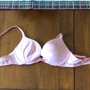 Pink Victoria’s Secret push up bra